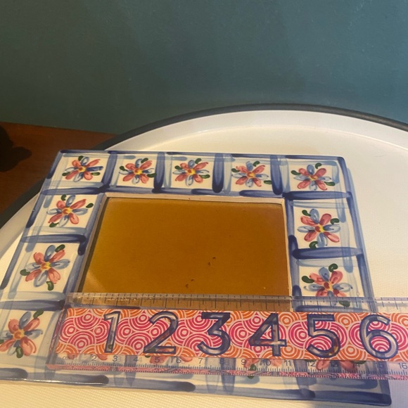 J. Duban Ceramic Hand Painted 3.5”x5” Photo Frame - Picture 7 of 8